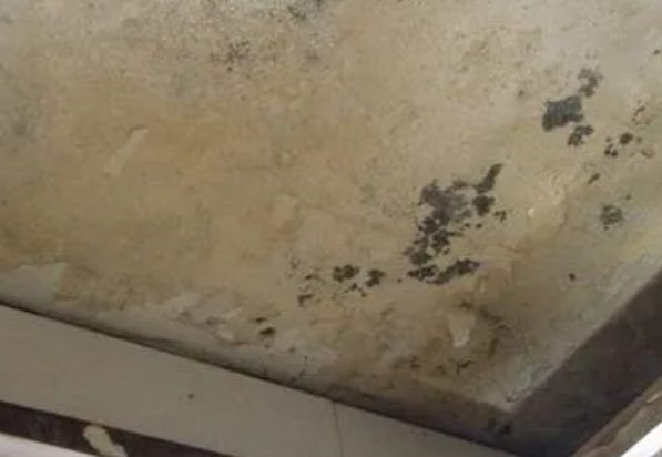 灵石阳台漏水维修公司分享下灵石卫生间渗水维修需要注意哪些问题。